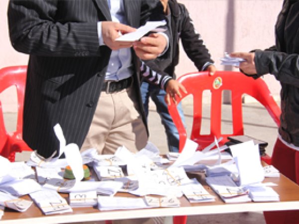 İtiraz edilen sandıklar yeniden sayıldı