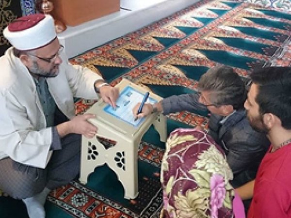 Türkiye'de İmamdan dini nikâh 'belgesi'