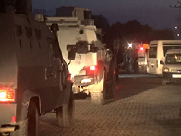 Nusaybin'de polise bombalı saldırı: 3 yaralı