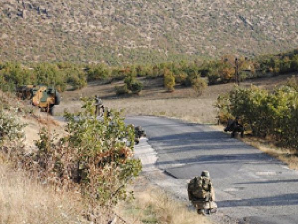 Dicle'de 4 PKK mensubu öldürüldü