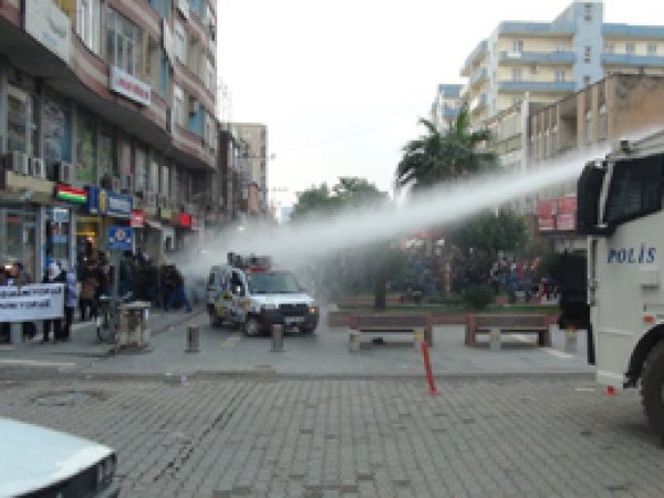 Kızıltepe'deki HDP yürüyüşüne müdahale