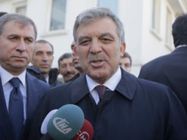 Gül: 'Avrupalı Müslümanların hayatı daha da zorlaştı'