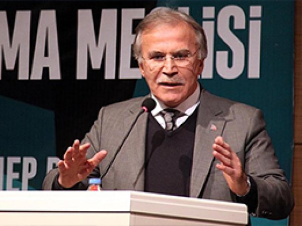 Şahin: Yemin metni ayrımcılık kokuyor