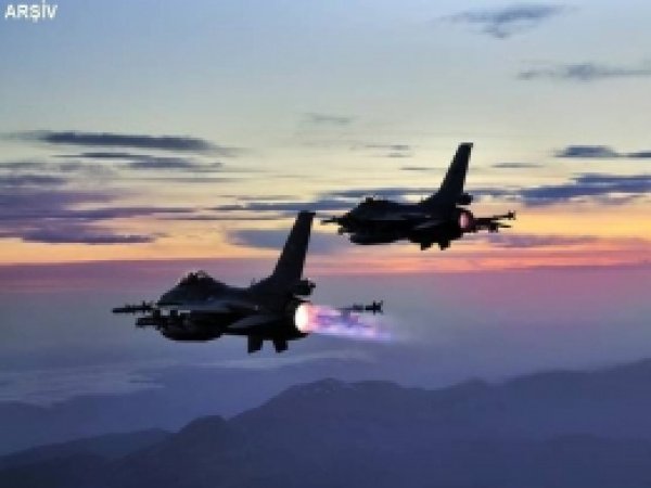 Hakkâri'de 5 PKK'li öldürüldü