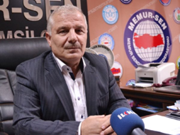 'Öğretmenler günü kapitalist zihniyetin ürünüdür'