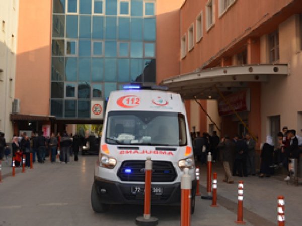 Batman'da öğrenci kavgası: 8 yaralı