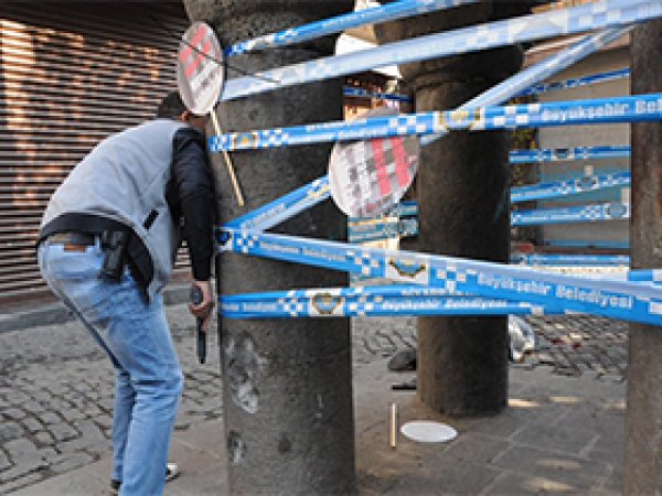 Çatışmada yaralanan polis öldü