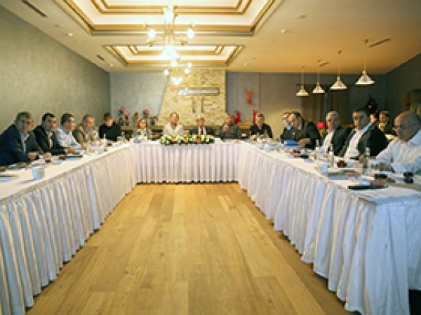 Büyükşehir Başkanları Erciyes'te buluştu