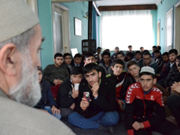 'Peygamberlerin etrafında hep gençler vardı'