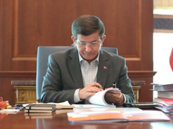 Davutoğlu'ndan Abadi'ye mektup