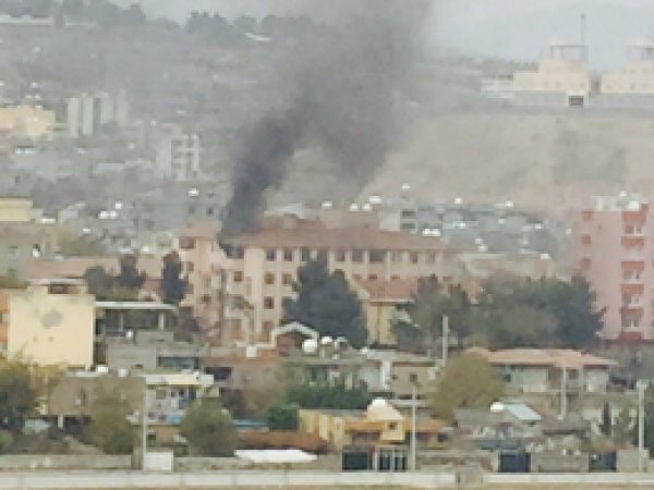 Cizre'de çatışmalar devam ediyor