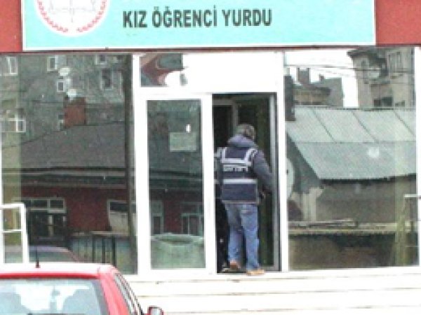 Kars'ta FETÖ'ye operasyon