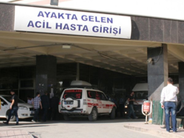 Van'da askeri araç devrildi: 7 yaralı