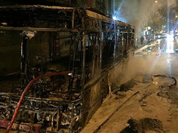İstanbul'da otobüslere molotofkokteylli saldırı