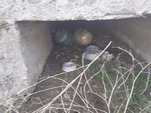 Yola döşenen patlayıcılar imha edildi
