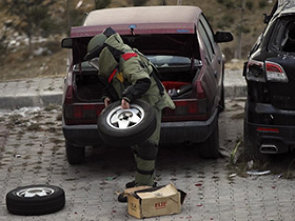 Ankara'da 'Canlı bomba' incelemesi
