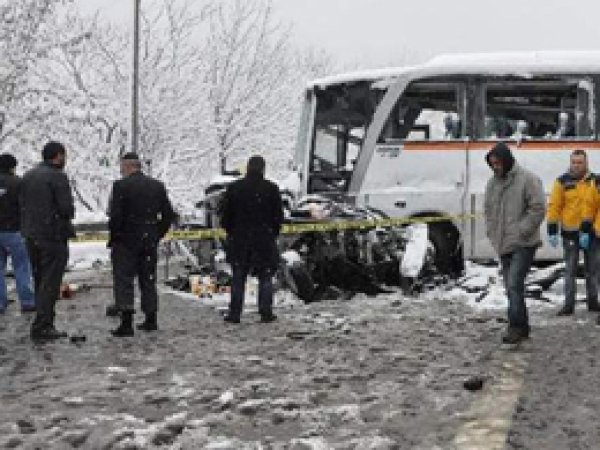 Kocaeli'de zincirleme kaza: 1ölü, 30 yaralı