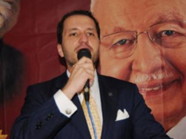Erbakan Adaylığını Açıklıyor