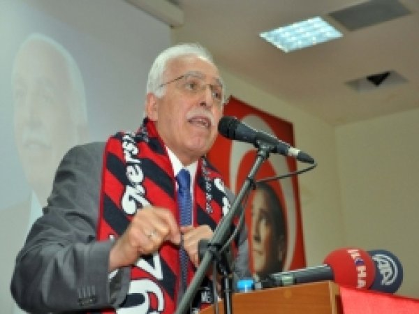 'Ak Saray yerine 40 bin kişi iş'e yerleşirdi'