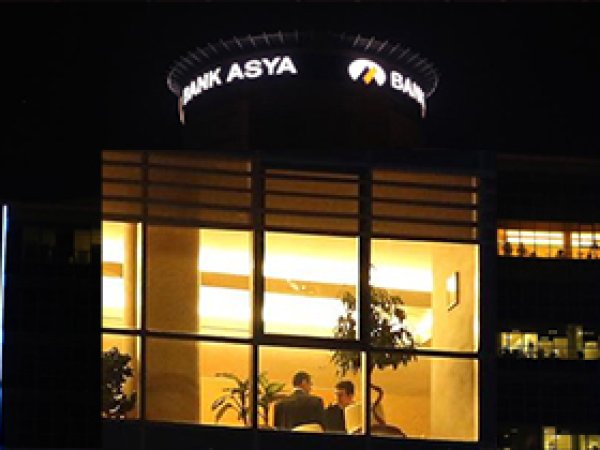 Devlet Bank Asya'ya el koydu