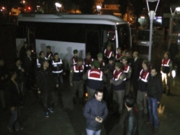 Katil zanlıları farklı cezaevlerine gönderildi