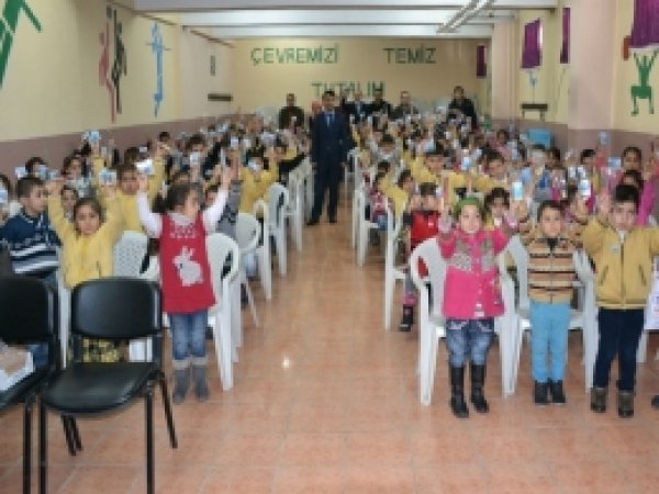 Ağrı'da okul sütü projesi devam ediyor