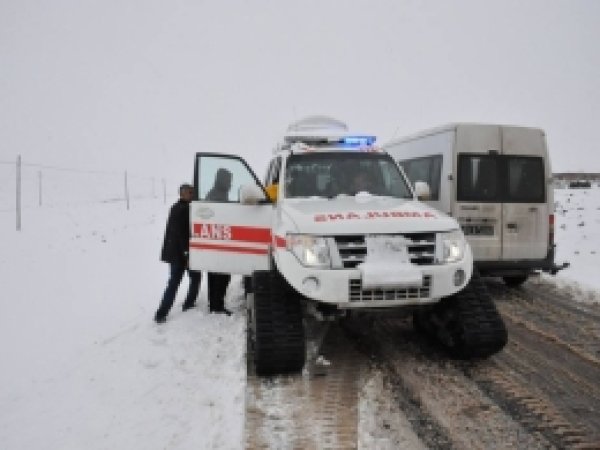 Siverek'te öğrenci servisleri yolda kaldı