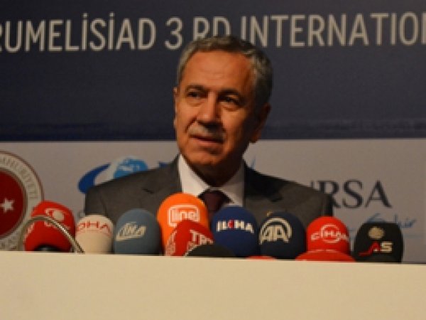 Arınç: Dostluk kardeşlik ekonomi için yeterli değil
