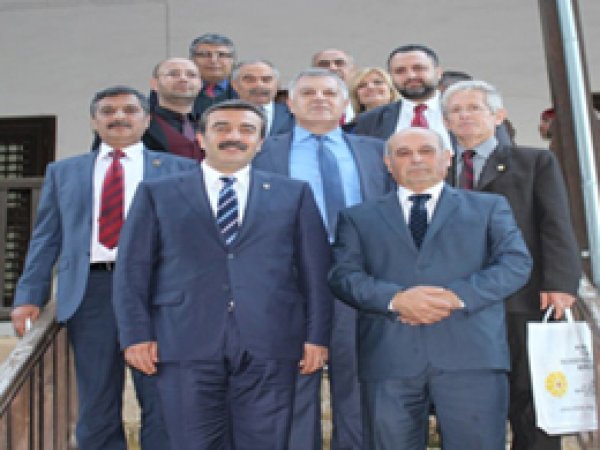 Kıbrıs'taki Belediyelerle işbirliği yapılacak