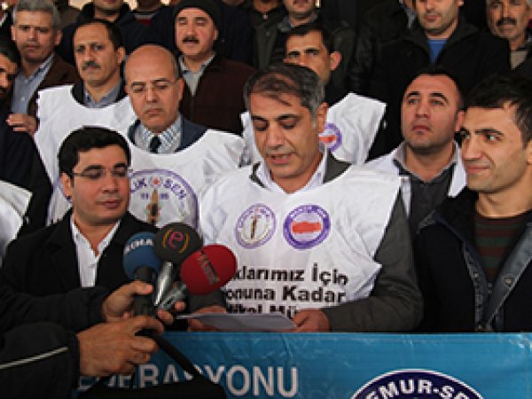 Sağlık-Sen: 2015 mücadele yılı olacak