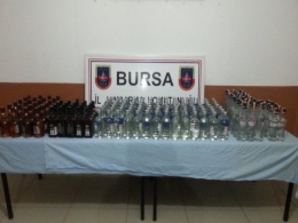 Bursa'da 192 şişe sahte içki ele geçirildi
