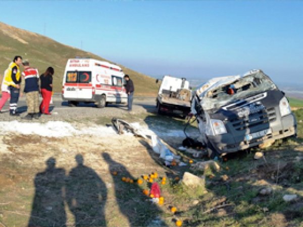 Silvan'da feci kaza 2 ölü, 7 ağır yaralı