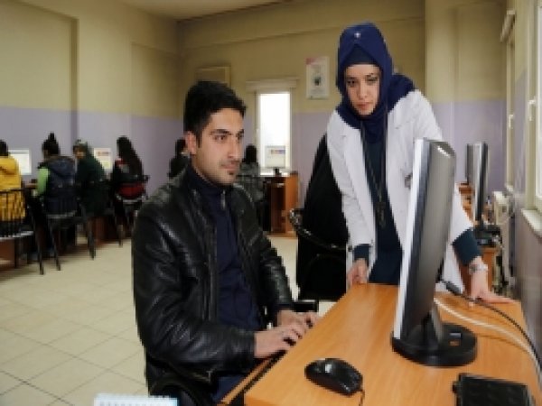 Belediyeden 'On Parmak' kursları