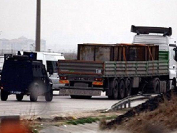 MİT tırlarını ihbar eden askere tutuklama