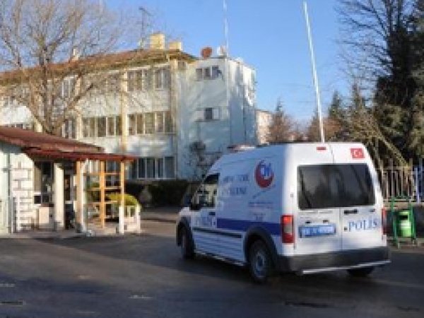 Gülen Örgütü'ne 12 İlde 28 Polis için operasyon