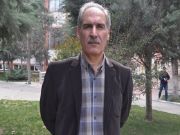 Kürtçe İslam medeniyeti perspektifinde ele alınmalıdır
