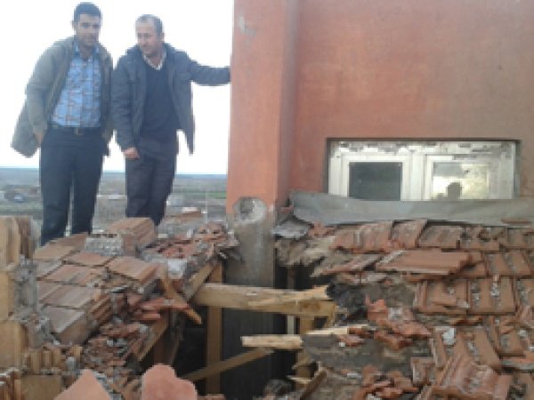 600 öğrencinin Eğitim Gördüğü Okula Yıldırım Düştü 