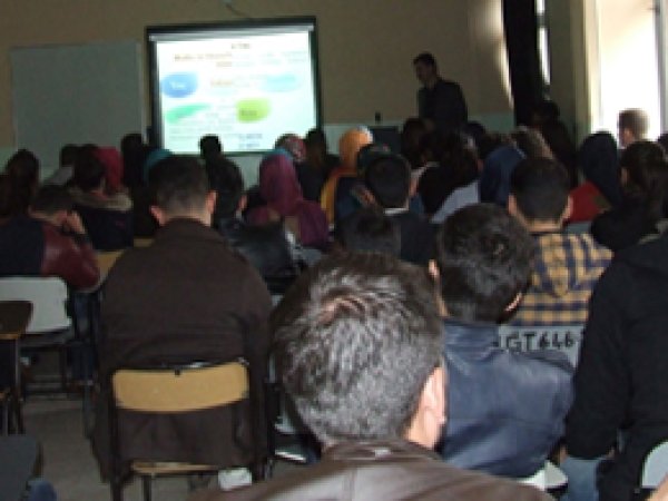 Öğrenciler “Küçük Yaşta Evlilikler” Konusunda Bilgilendirildi 