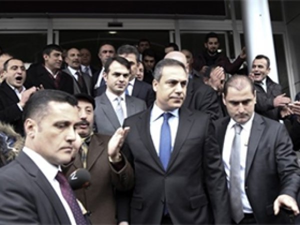 Hakan Fidan aday olmayacak
