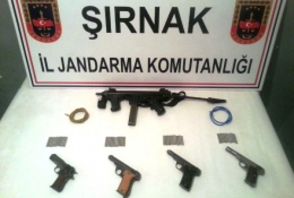 Şırnak’ta Silah Ele Geçirildi 