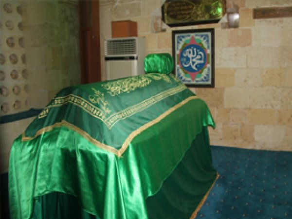 Bir ilim erbabı; Hayat bin Kays El-Harrani