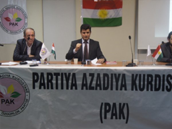 PAK'tan Halepçe Katliamı semineri