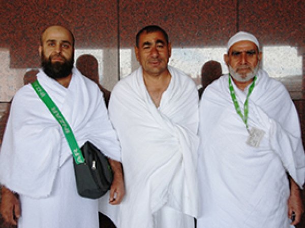 'Şehid Hasan'ın vesilesiyle umreye gidiyoruz'