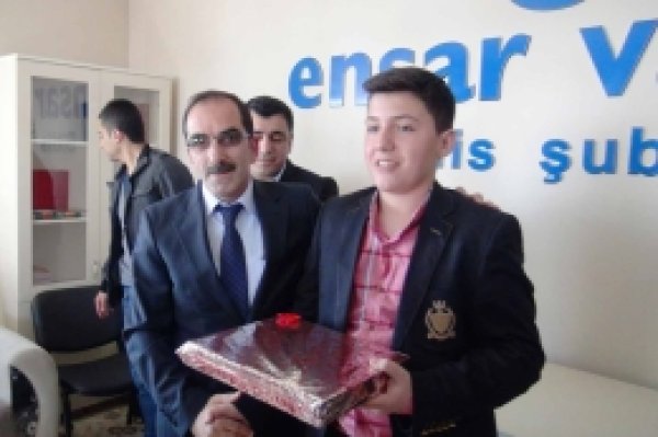 Satranç turnuvasında dereceye girenlere ödülleri verildi