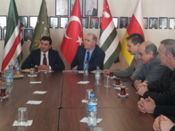 Kafkasyalılardan HDP'nin ziyaretine tepki