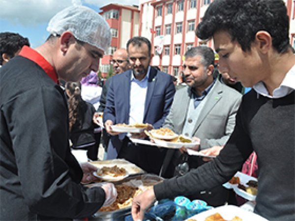 Batman'da Afrika için kermes düzenlendi