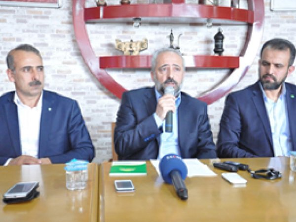 'İslami muhalefet için mecliste söyleyecek sözümüz var'