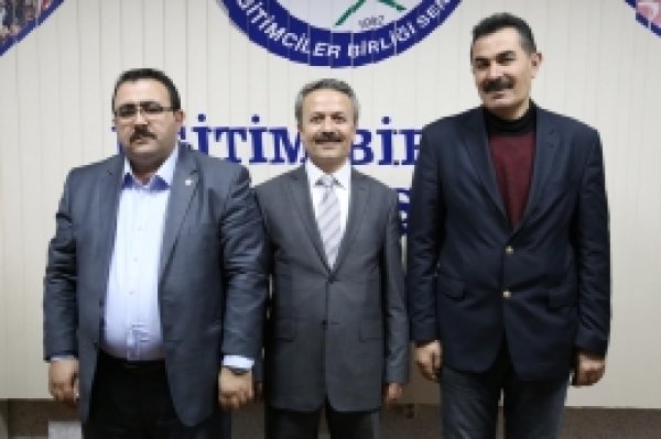ASÜ Rektörü  STK’ları ziyaret etti
