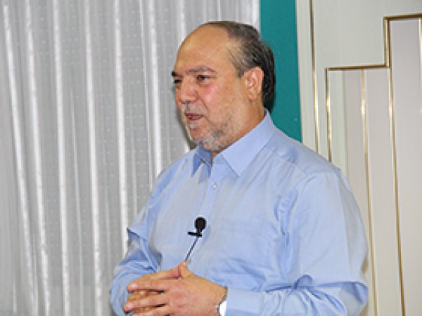 'İslam'ın kendisi insanlığa çözümdür'