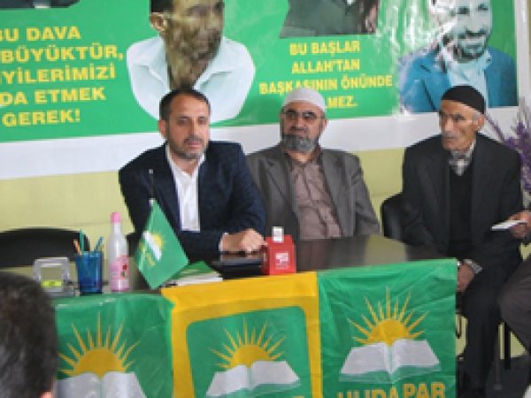Bingöl bağımsız adayı Şahin Karlıova'yı ziyaret etti
